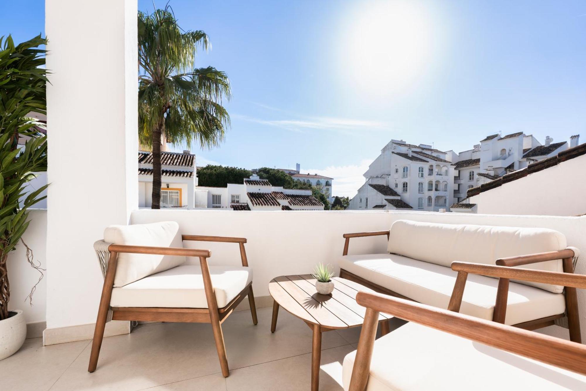 Apartamento 4br Penthouse W Pool & Parking 500m From The *